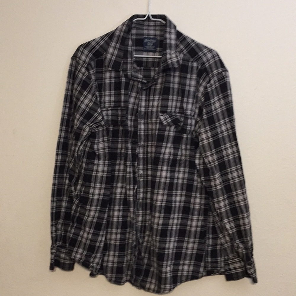Faded Glory long sleeve button up flannel shirt
